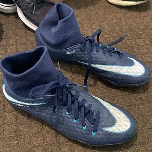 Nike cleats mens 9